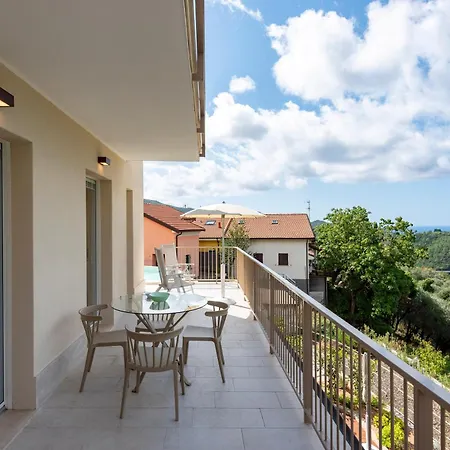 Relais Le Torri In Verici With Private Pool