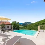 Relais Le Torri In Verici With Private Pool Apartment Casarza Ligure