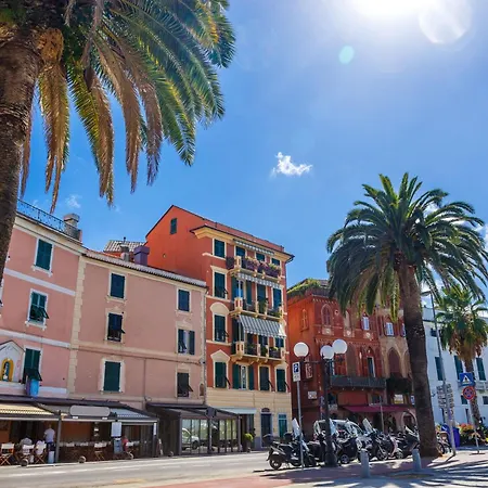 Relais Le Torri In Verici With Private Pool Lejlighed Casarza Ligure