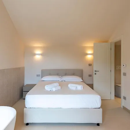 Relais Le Torri In Verici With Private Pool Lejlighed *